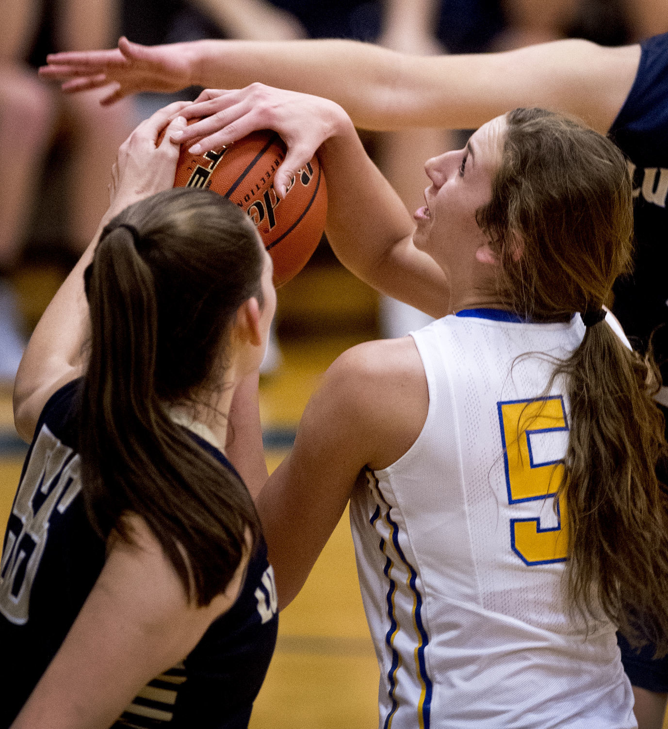 Lincoln Lutheran vs. Wahoo, 12.18